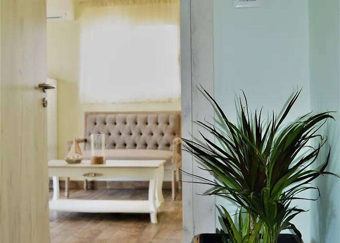 Anelia Boutique & Apart-hotel 4*