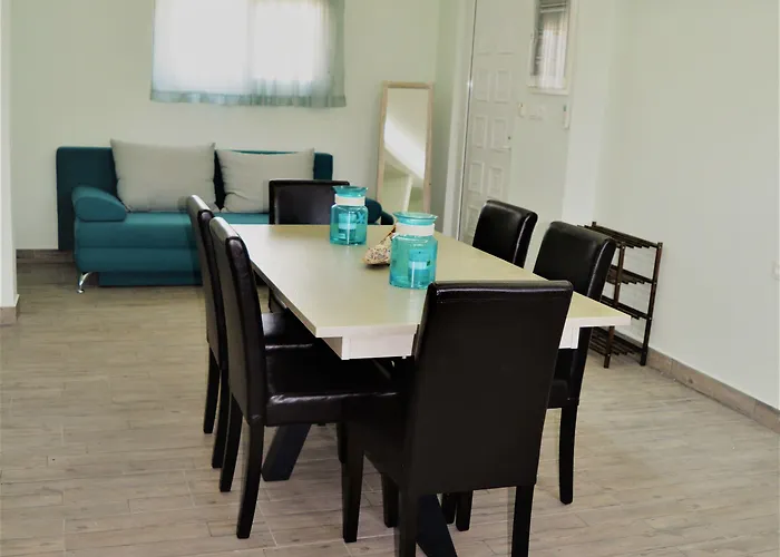 Anelia Boutique & Apart-hotel 4*