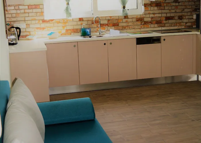 Anelia Boutique & 4*