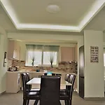 Anelia Boutique & Aparthotel 4*