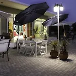 Anelia Boutique & شقة فندقية 4*