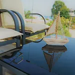 Anelia Boutique & شقة فندقية فاليراكي