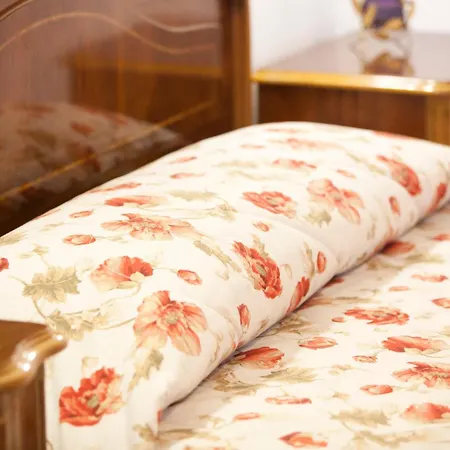 Anelia Boutique & فاليراكي