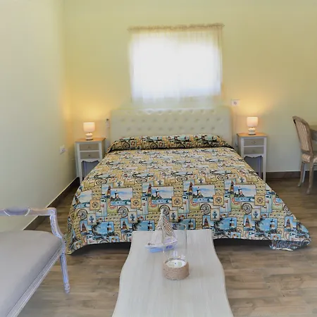 Appart hôtel Anelia Boutique Studios&apartments 4*