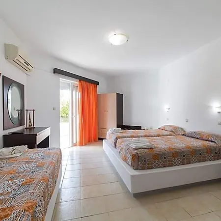 Hotel de apartamente Anelia Boutique & 4*