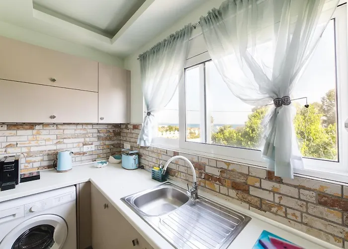 Anelia Boutique & 4*