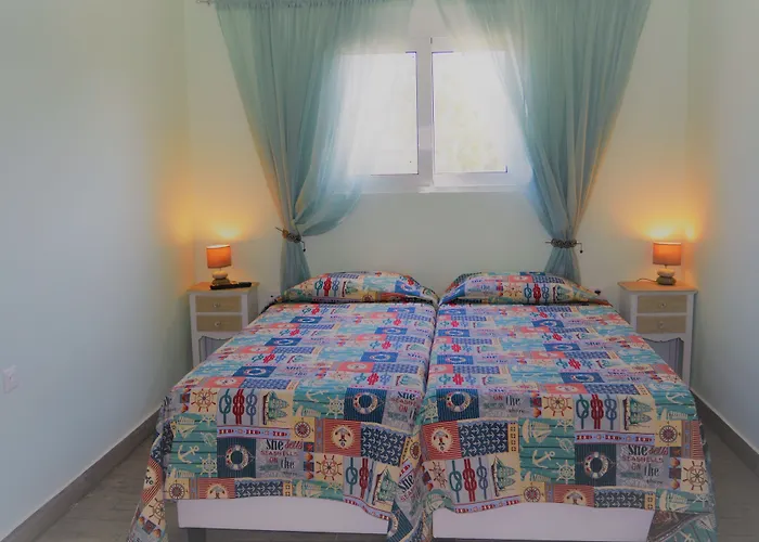 شقة فندقية Anelia Boutique & 4*