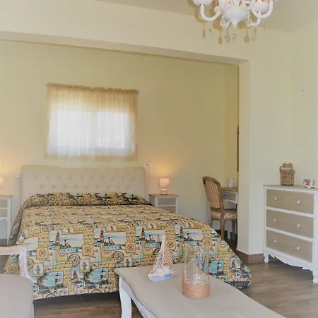 Anelia Boutique & 4* פליראקי