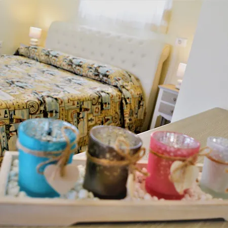 Anelia Boutique & מלון דירות 4*